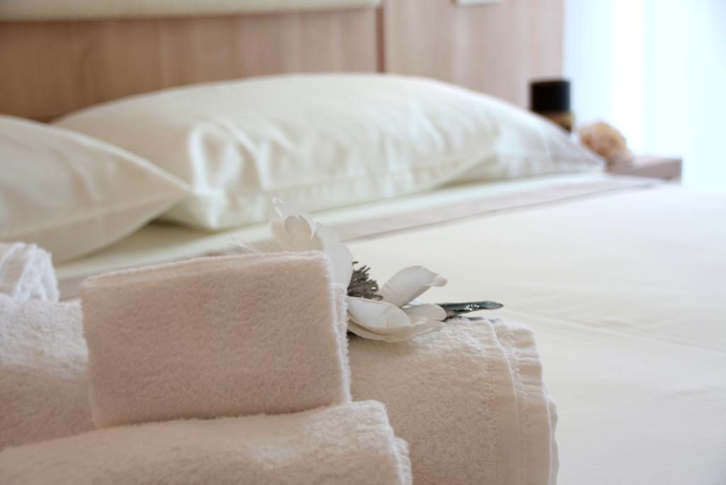 Hotel Astrid Cervia Dış mekan fotoğraf